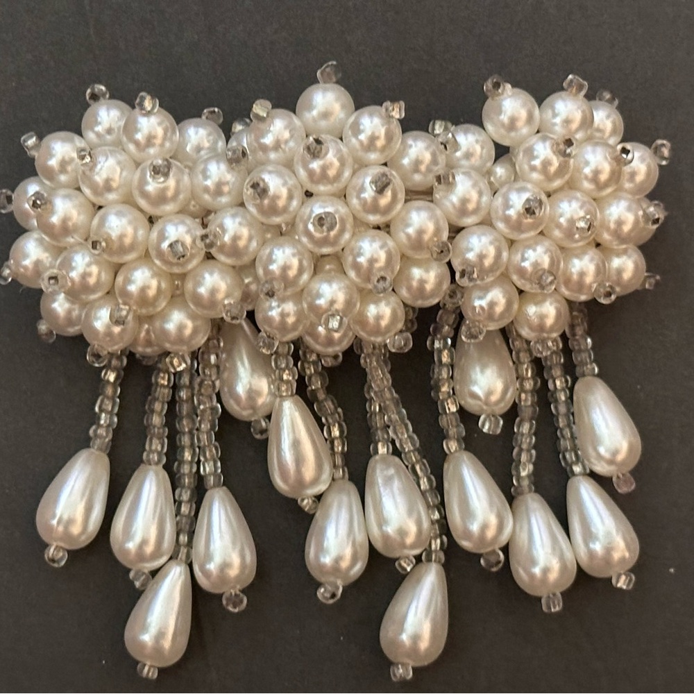 Elegant Pearl Hair Barrette